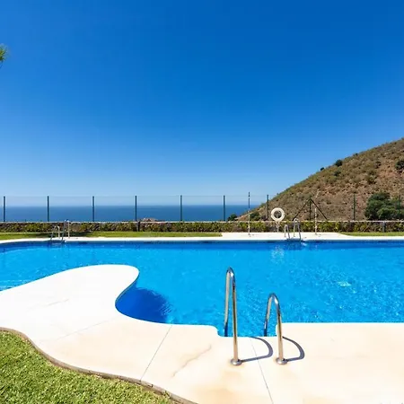 Neptuno Malaga Apartamento De Lujo Rincon de la Victoria Exterior photo